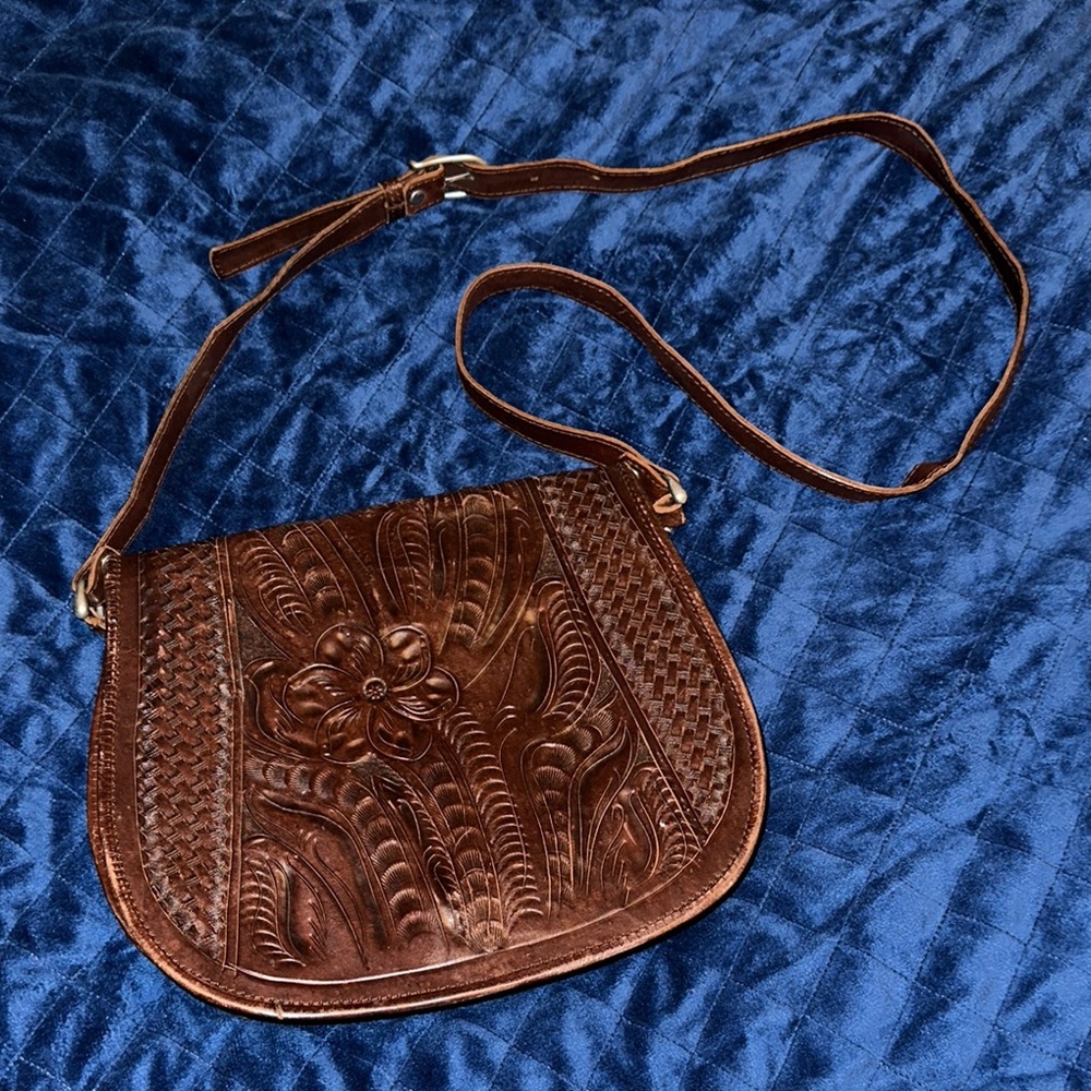 Vintage Brown Embossed Leather Crossbody messenger Bag